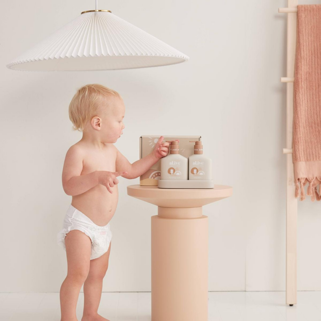 Piggy & Rainbows Baby Bundle