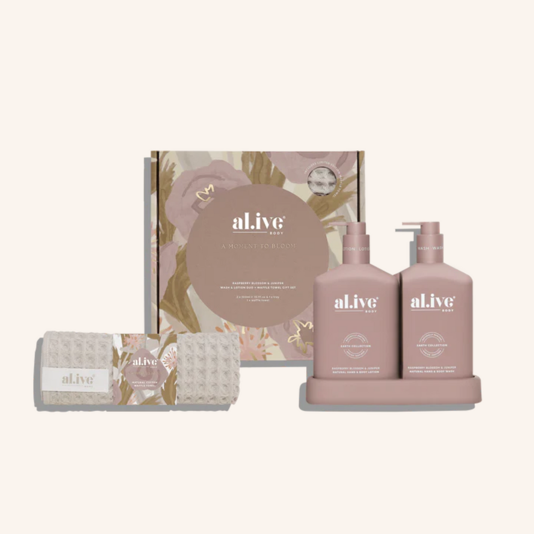 A Moment To Bloom Wash & Lotion Duo Gift Set | al.ive body