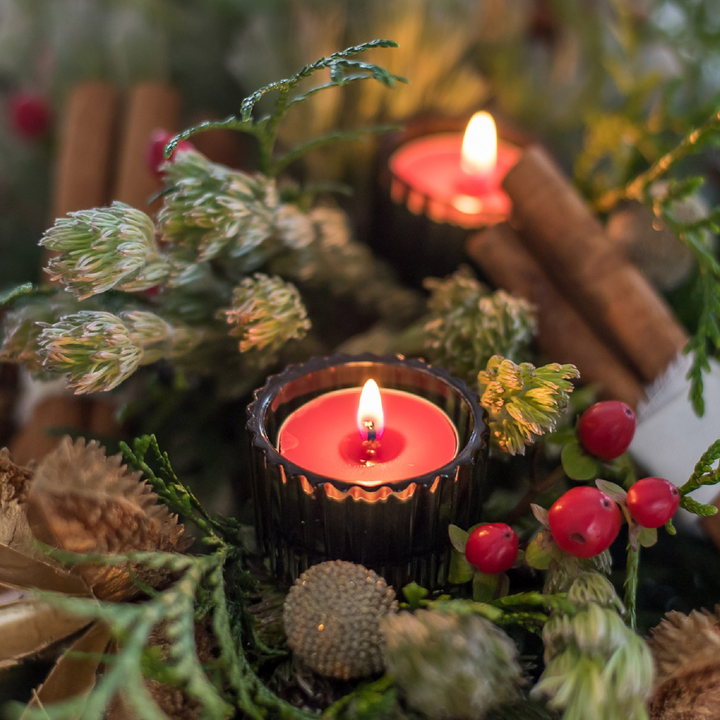 Christmas Cinnamon Spice and Berries Tealights | Elume
