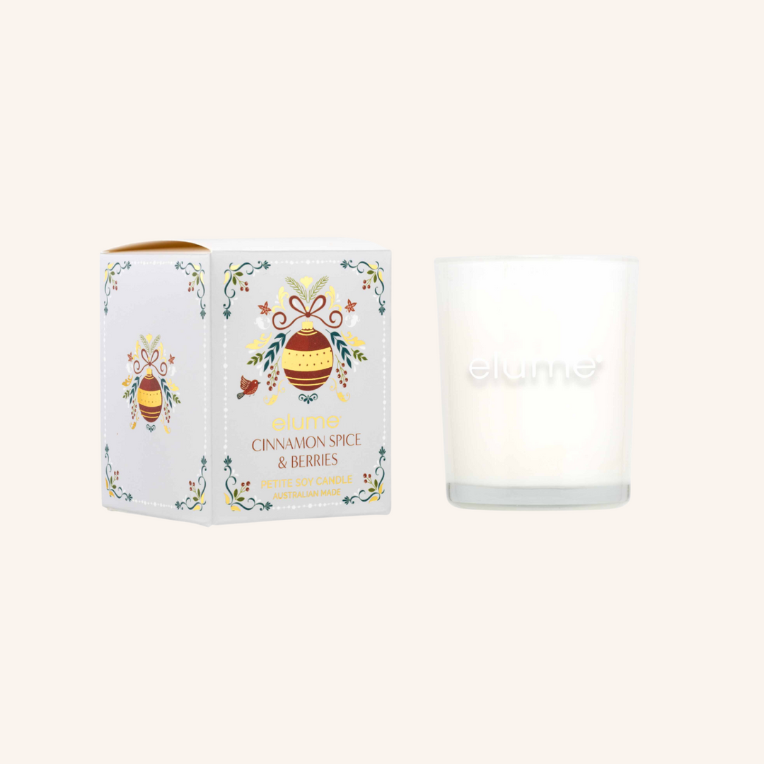 Petite Cinnamon Spice and Berries Christmas Candle | Elume