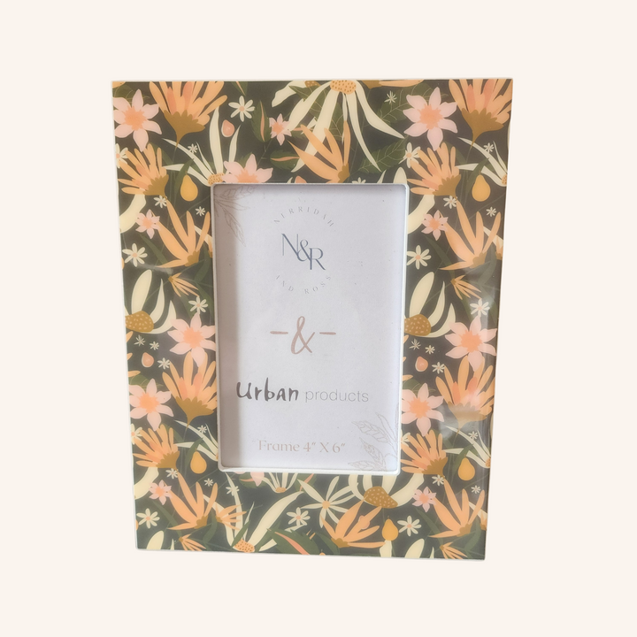 Casia Floral With Love Frame
