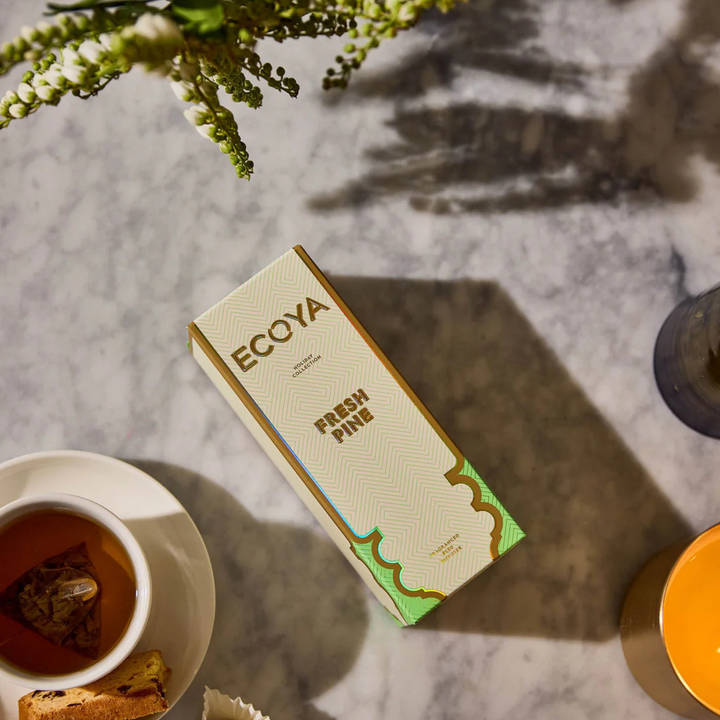 Holiday Mini Reed Diffuser Fresh Pine | Ecoya Christmas