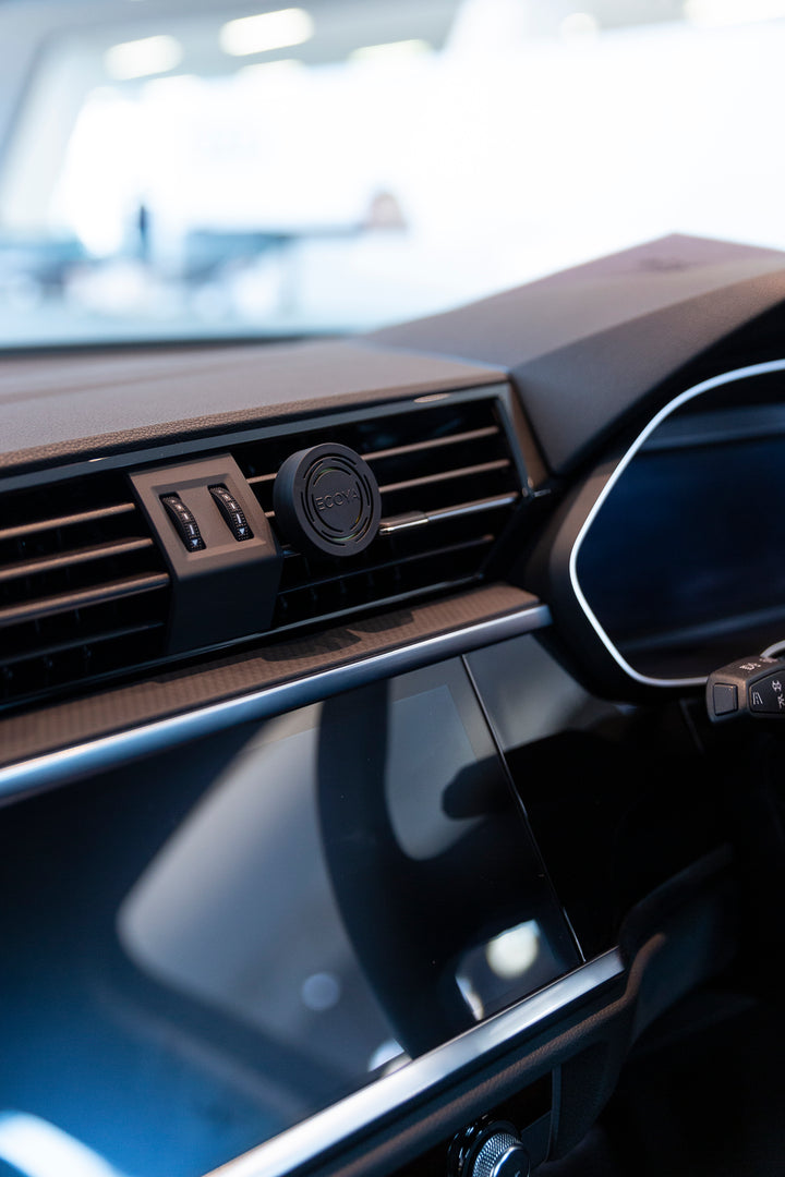 Cedarwood & Leather Car Diffuser | Ecoya